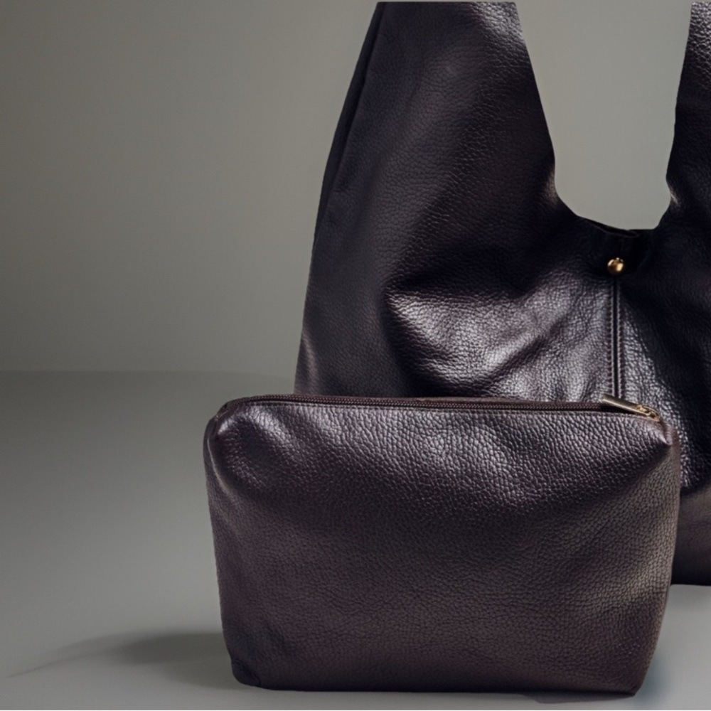 ANTHROPOLOGIE LEATHER SLOUCHY SHOULDER BAG & POUCH CHOCOLATE NWT - Picture 2 of 11